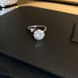 Rotatable Studded Ring