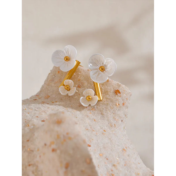 18k Gold Plated Shell Flower Earrings