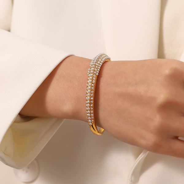 18K Gold Plated Zircon Pearl Cuff